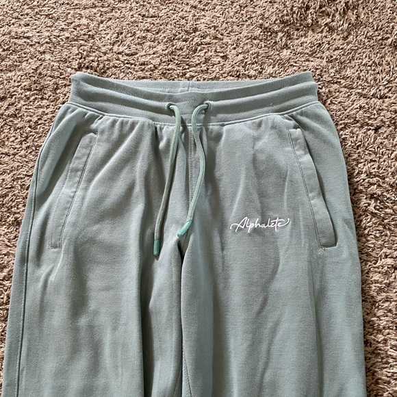 SOLD alphalete joggers - size S - Picture 2 of 3